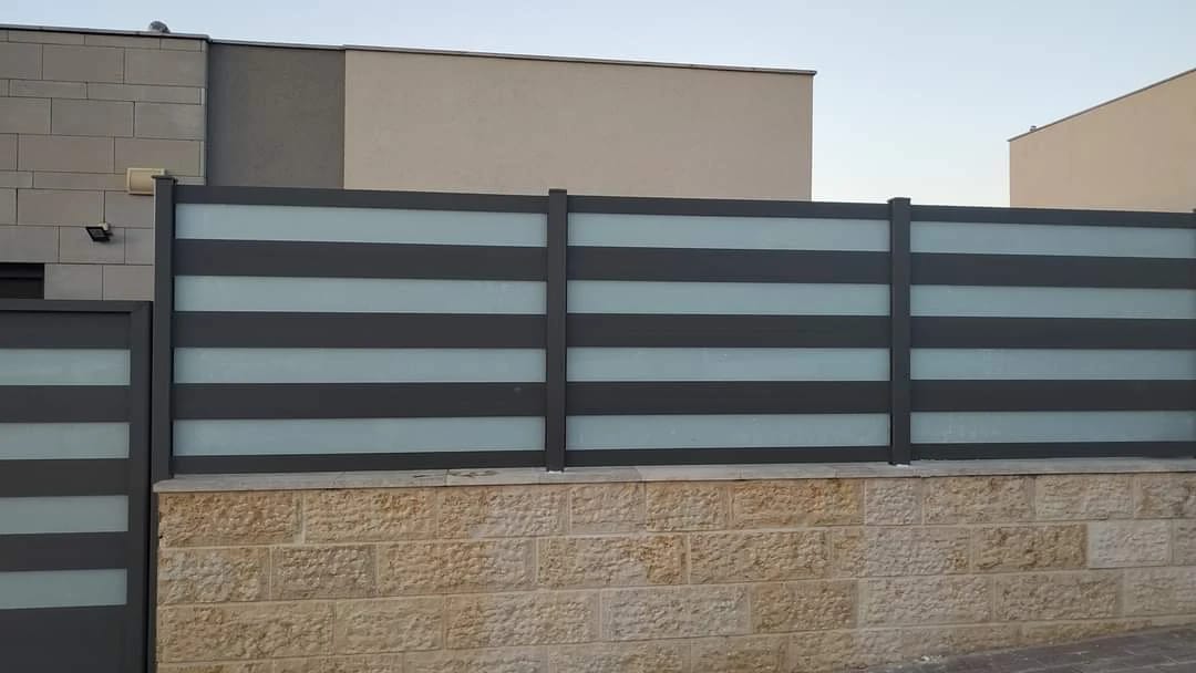Fence 13