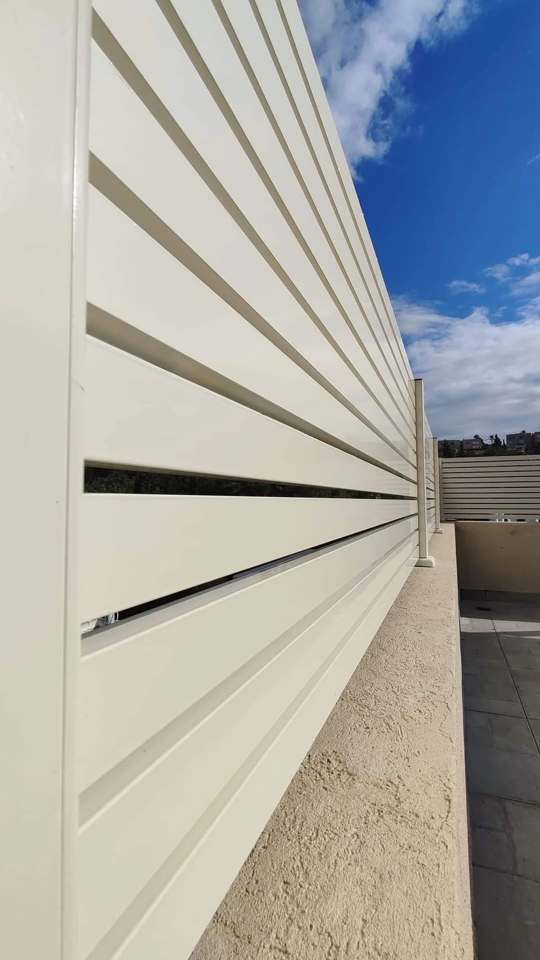 Fence 17