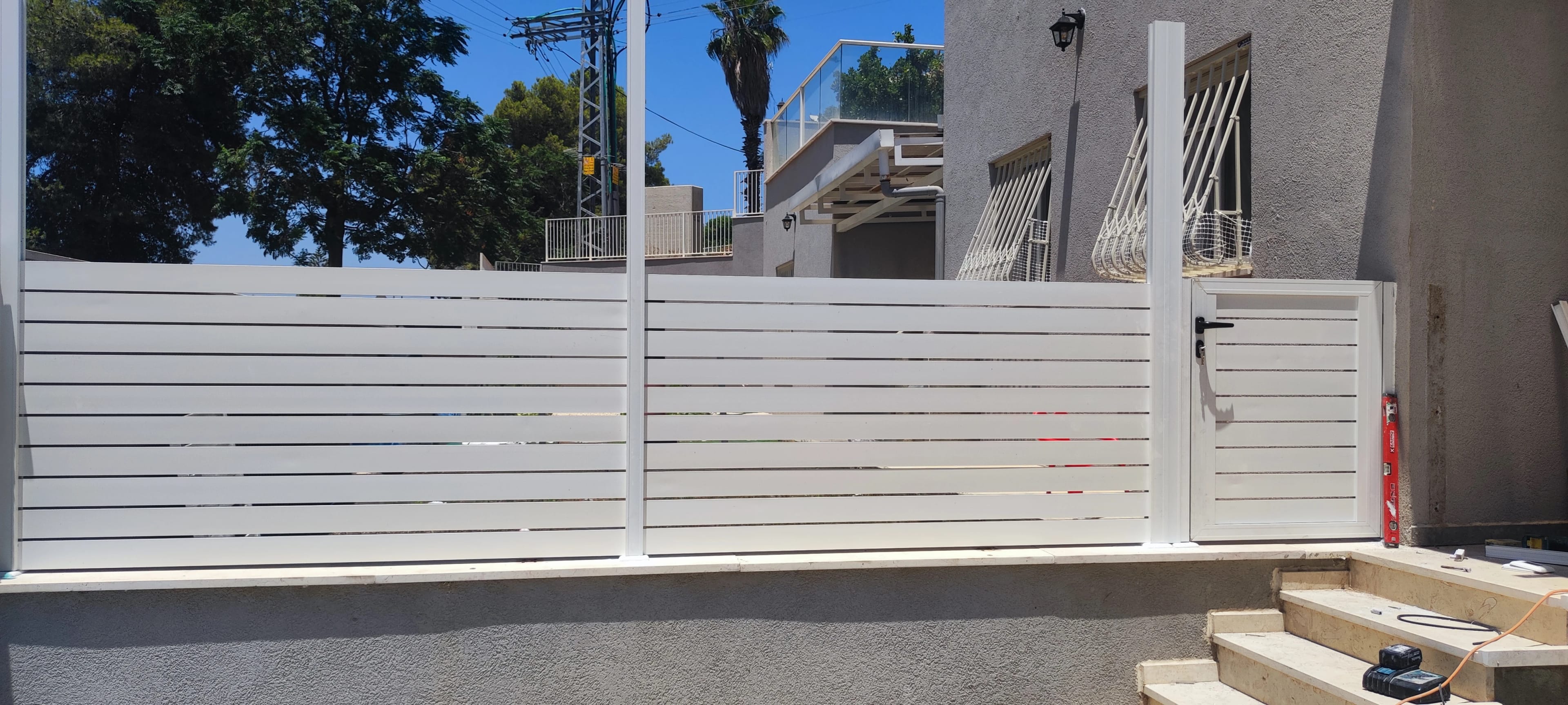 Fence 25