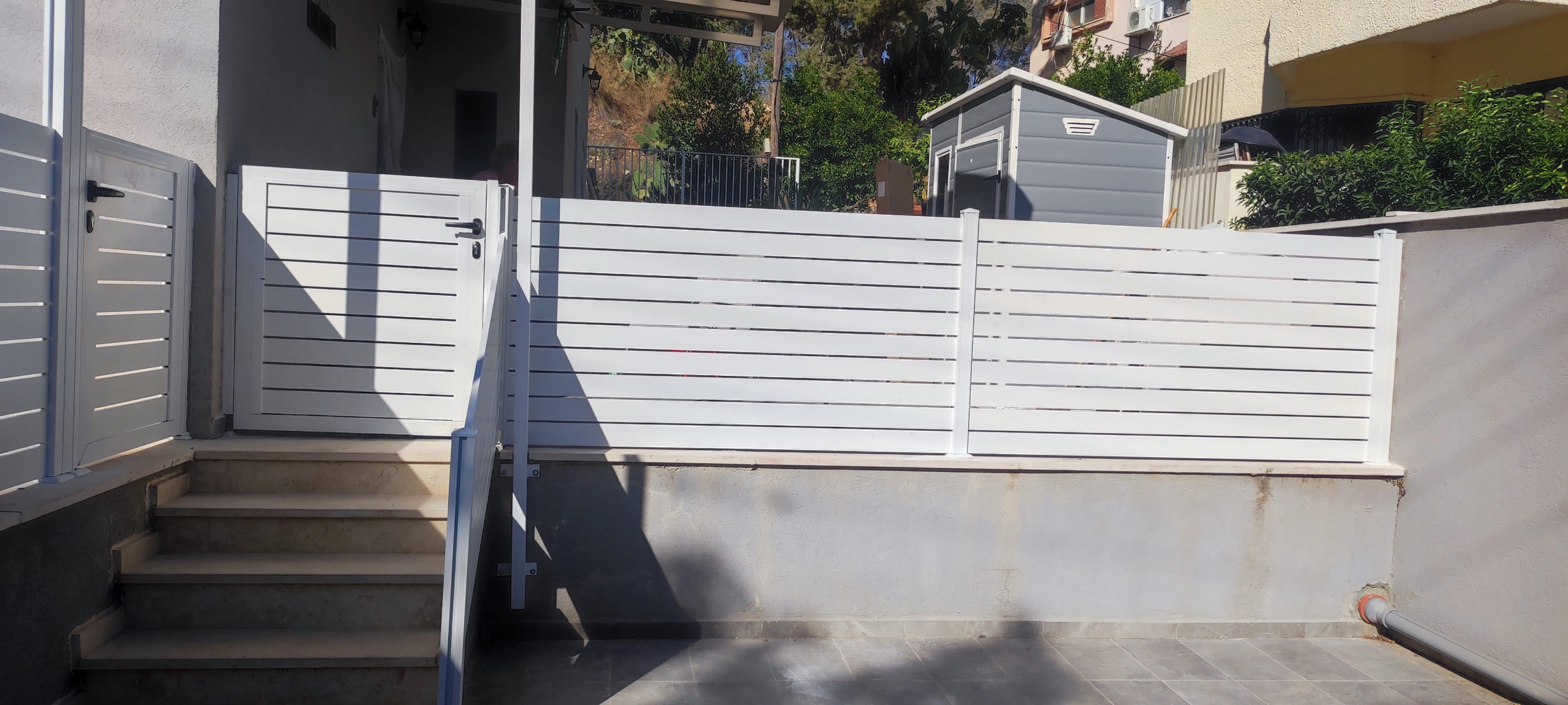 Fence 26