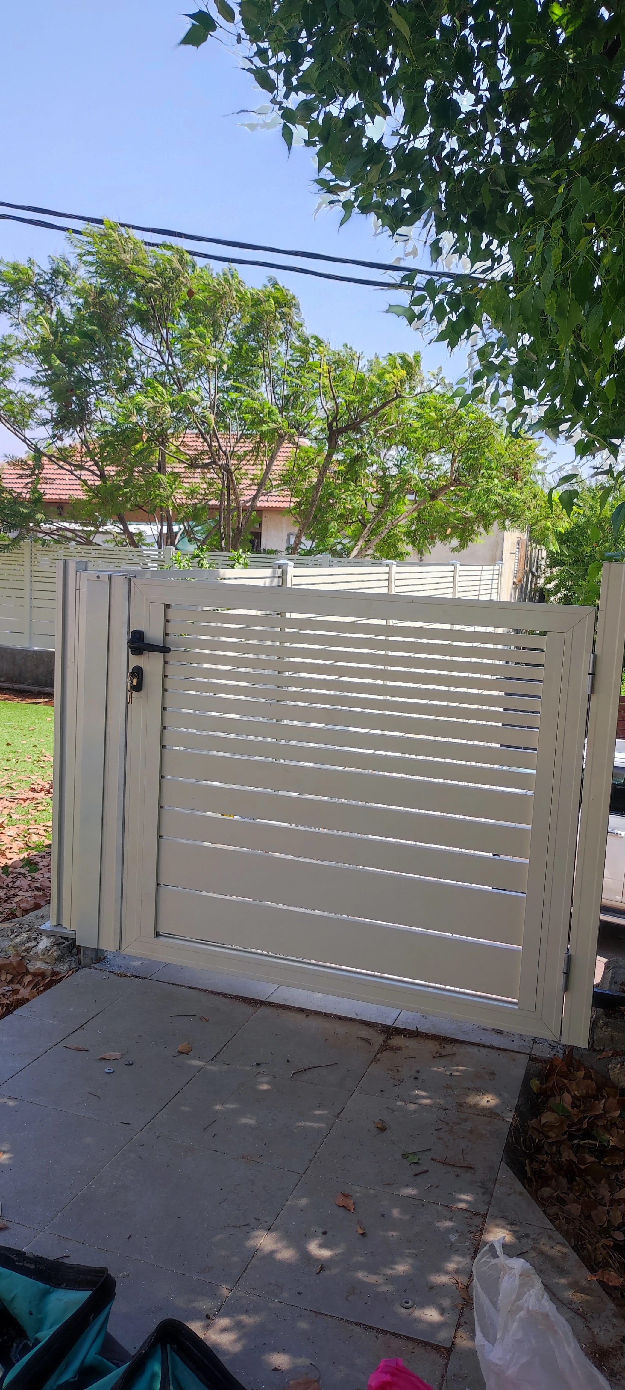 Fence 48